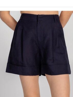 Milano Short